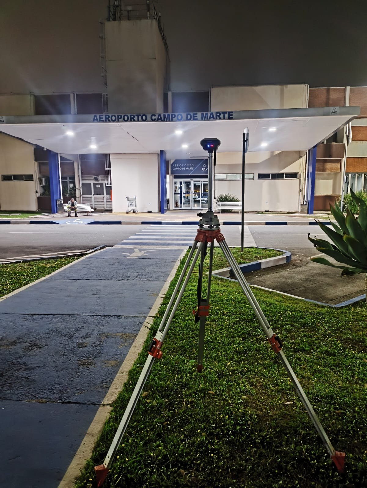 Levantamento topográfico realizado em campo pela Carrera Topografia