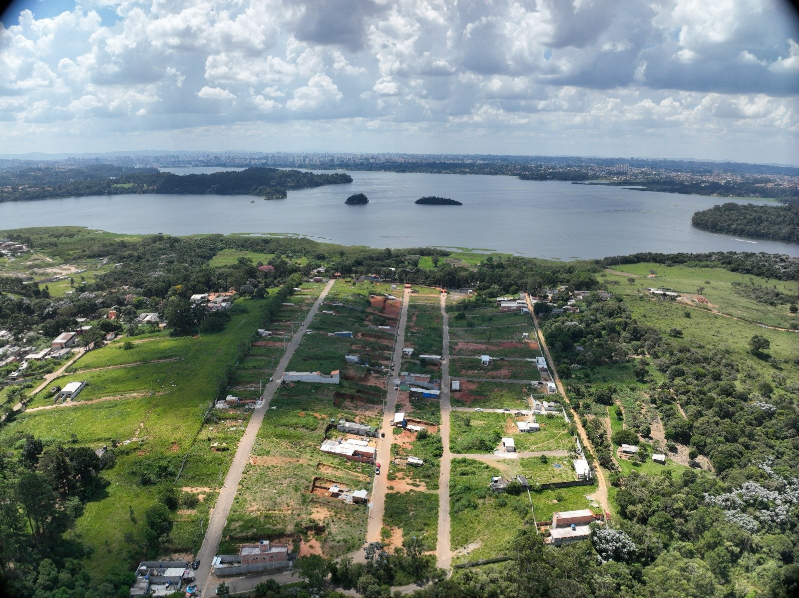 Área relacionada a serviços de regularização e divisão de terreno